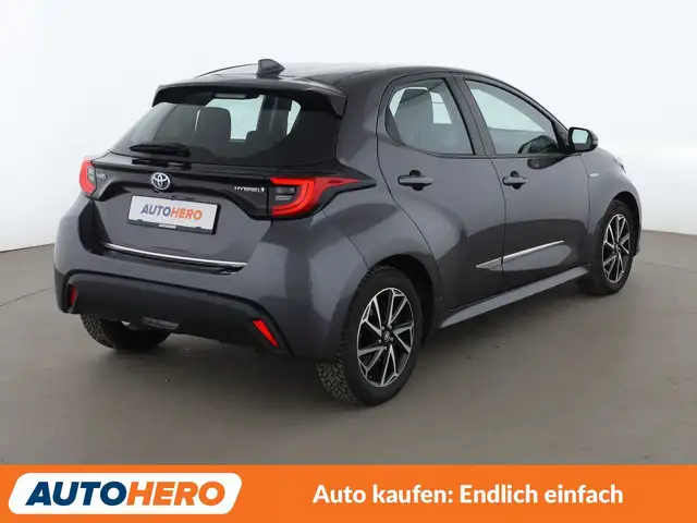 Toyota Yaris view 6
