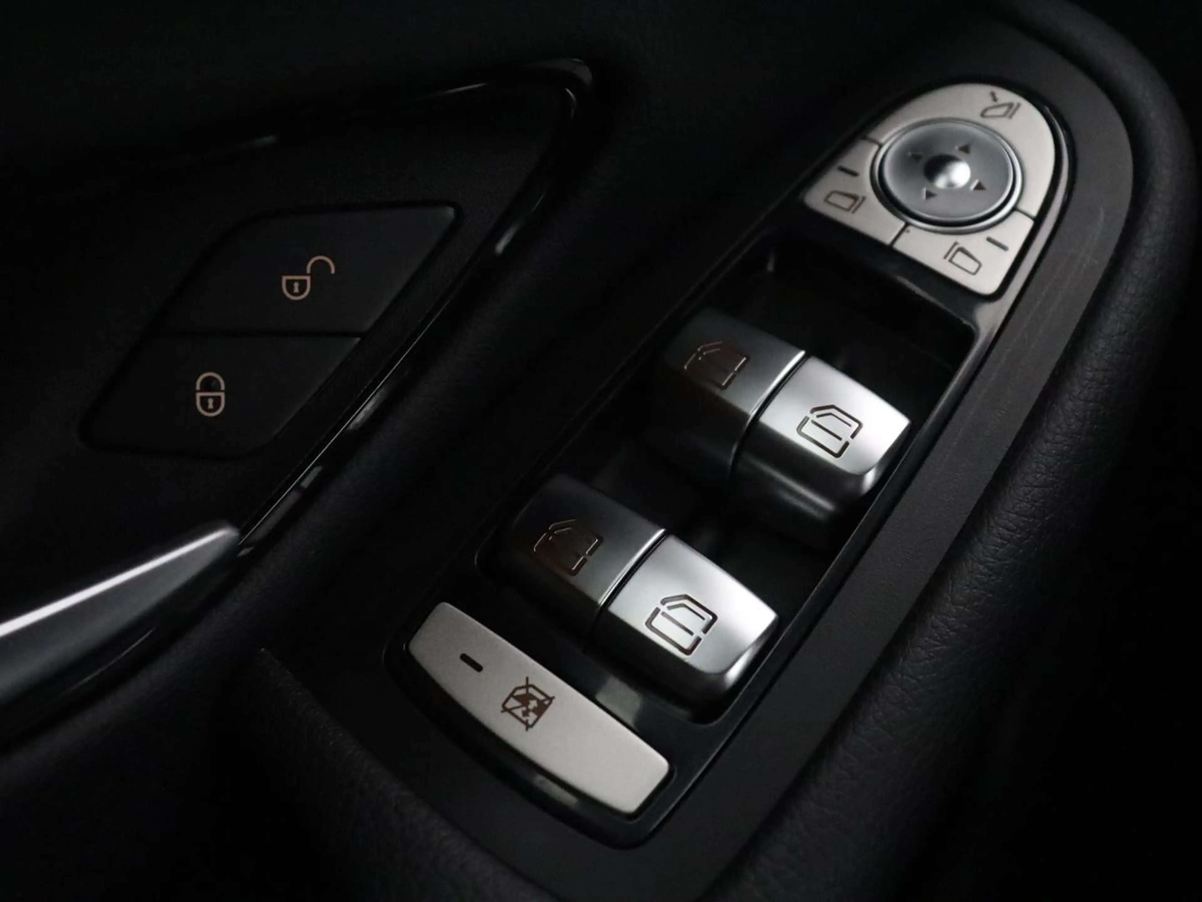 Mercedes-Benz GLC 350 350e 4MATIC Premium Plus | Stoelverwarming | LED | — photo 30