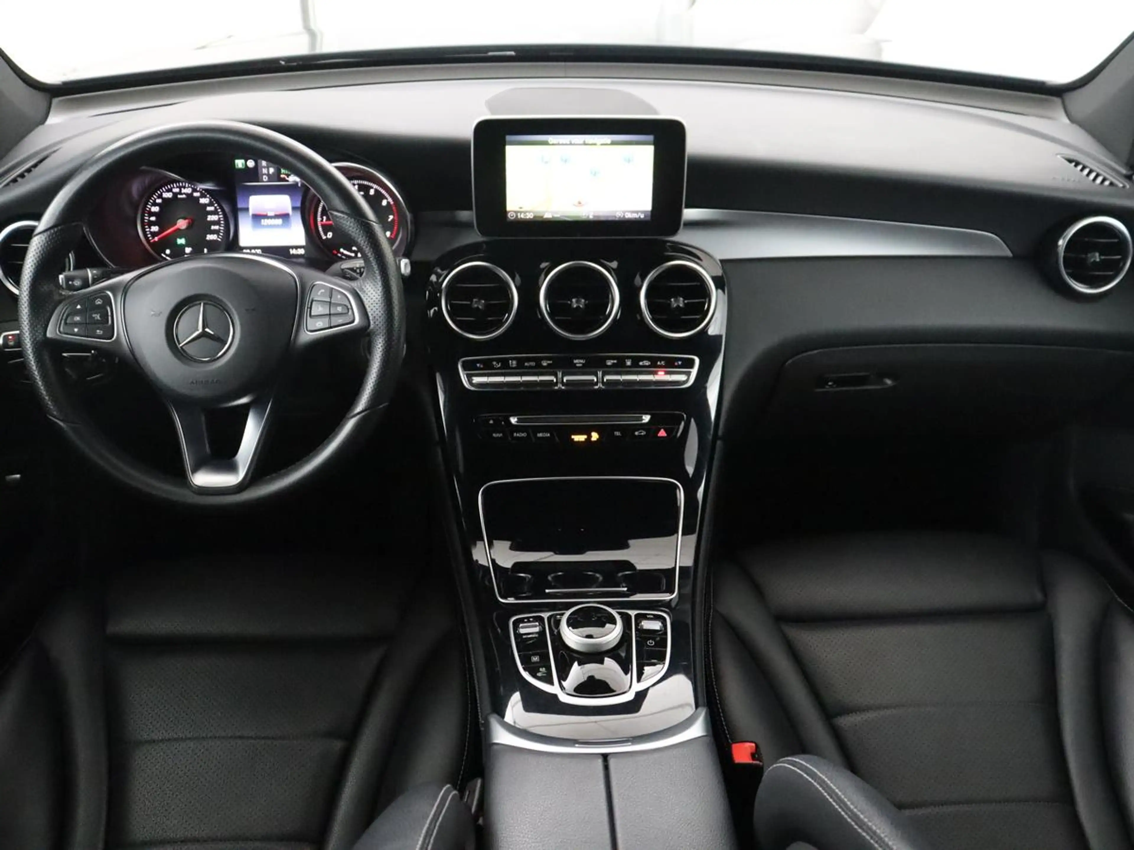 Mercedes-Benz GLC 350 350e 4MATIC Premium Plus | Stoelverwarming | LED | — photo 3