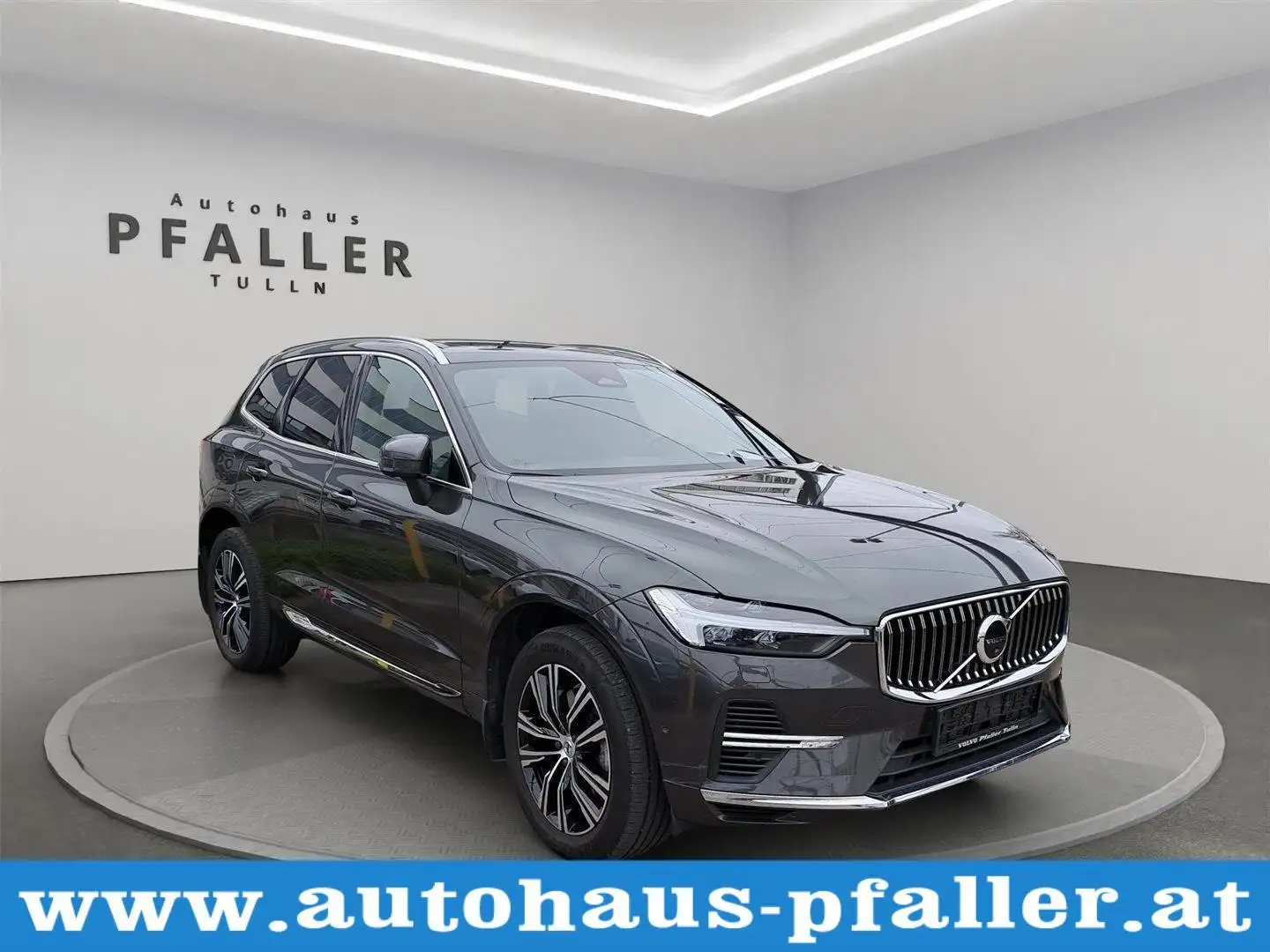 Volvo XC60 T6 AWD Recharge PHEV Inscription Geartronic Grau - 1