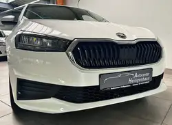 Skoda Fabia Active Tempomat Spurhalteassist. Klima DAB