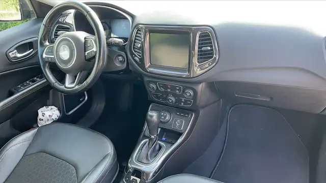 Jeep Compass view 10