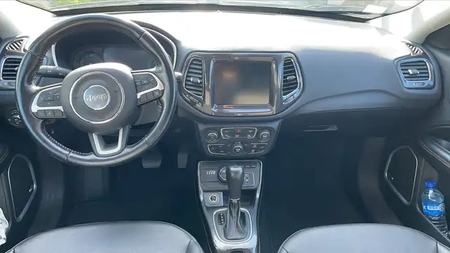 Jeep Compass view 11
