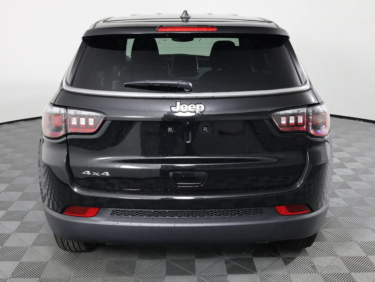 Jeep Compass photo Jeep Compass