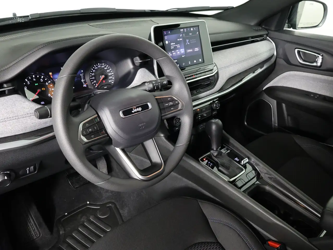 Jeep Compass photo Jeep Compass