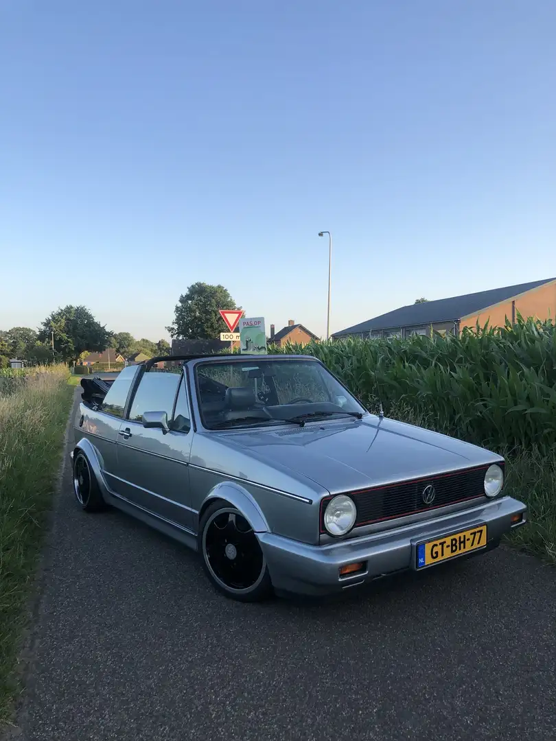 Volkswagen Golf Cabriolet Gls 1.8 2H Grijs - 1