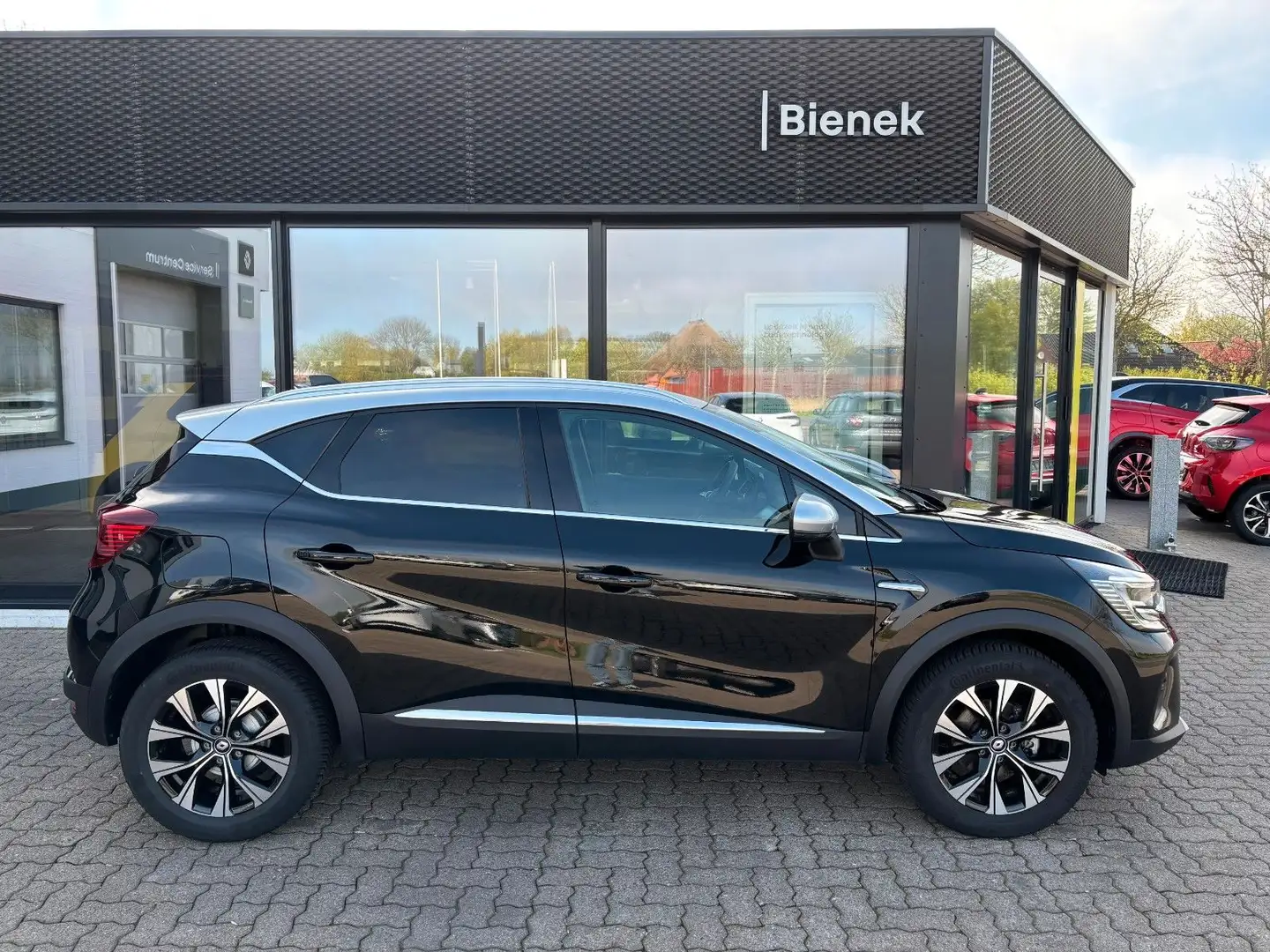 Renault Captur TECHNO TCe 90 Silber - 1