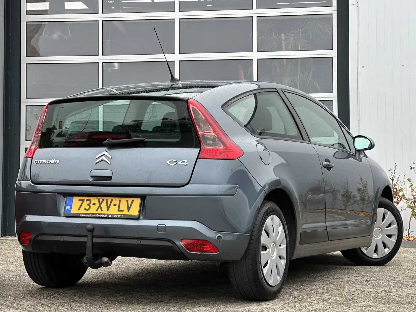Citroen C4 Coupé 1.6-16V VTR+v 110PK | Automaat | Cruise Cont Grijs - 2