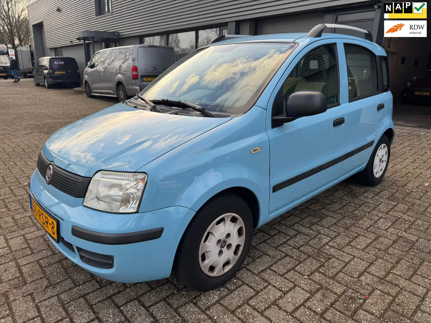 Fiat Panda 1.2 Active Blau - 1