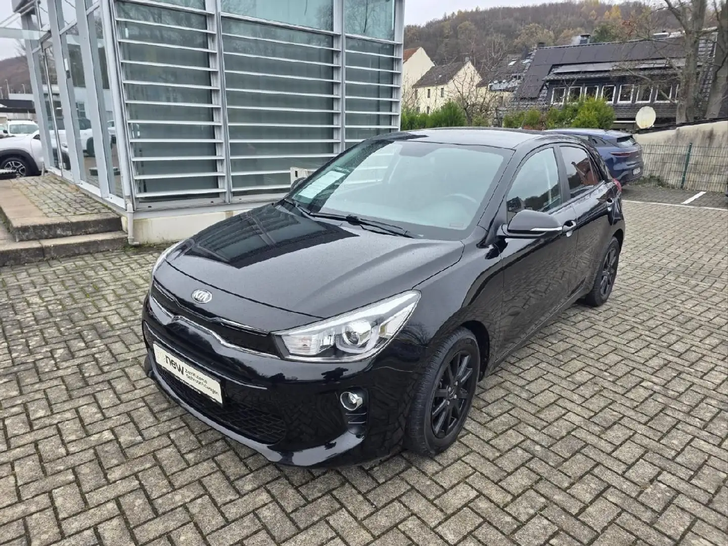 Kia Rio Dream Team Schwarz - 1