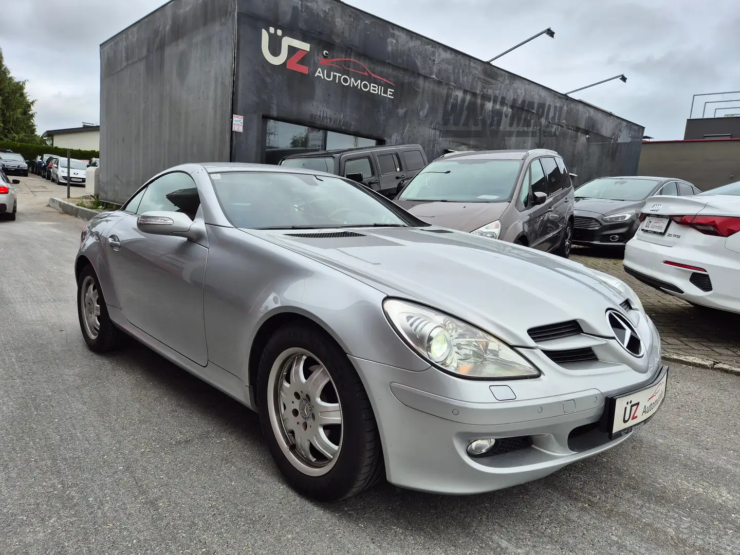 Mercedes-Benz SLK 200 KOMPRESSOR Grau - 1