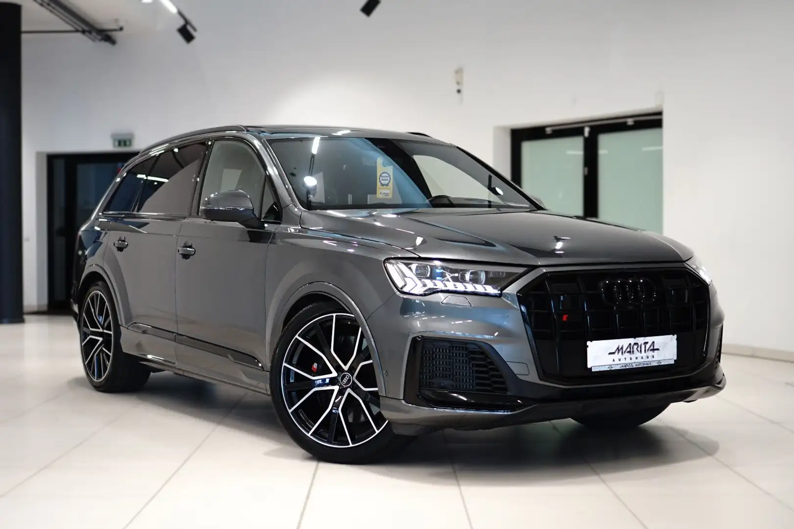 Audi SQ7 4.0|7-SITZ|NIGHT|SOFT|LUFTF|PANO|CARBON|B&O| Grau - 1