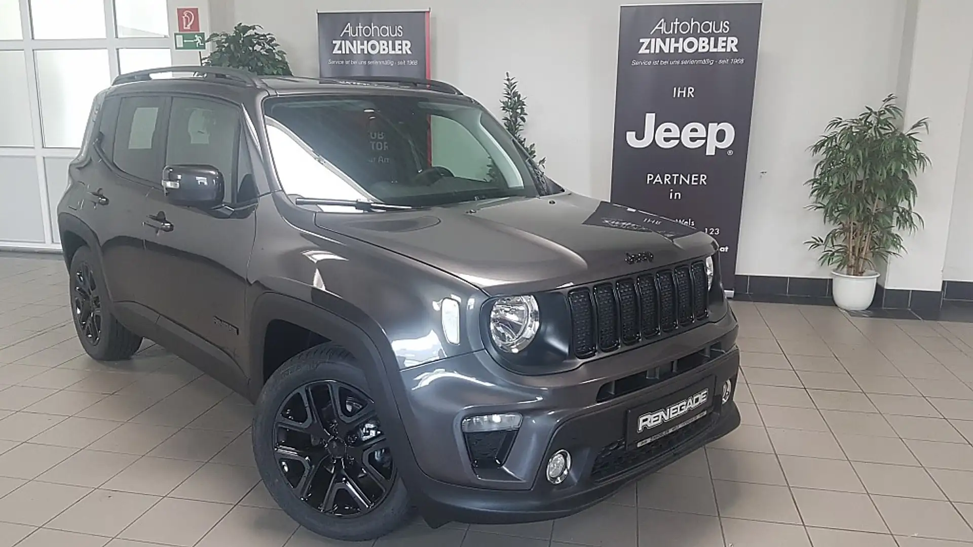 Jeep Renegade 1,3 MultiAir T4 FWD 6DDCT 150 Night Eagle Gris - 2