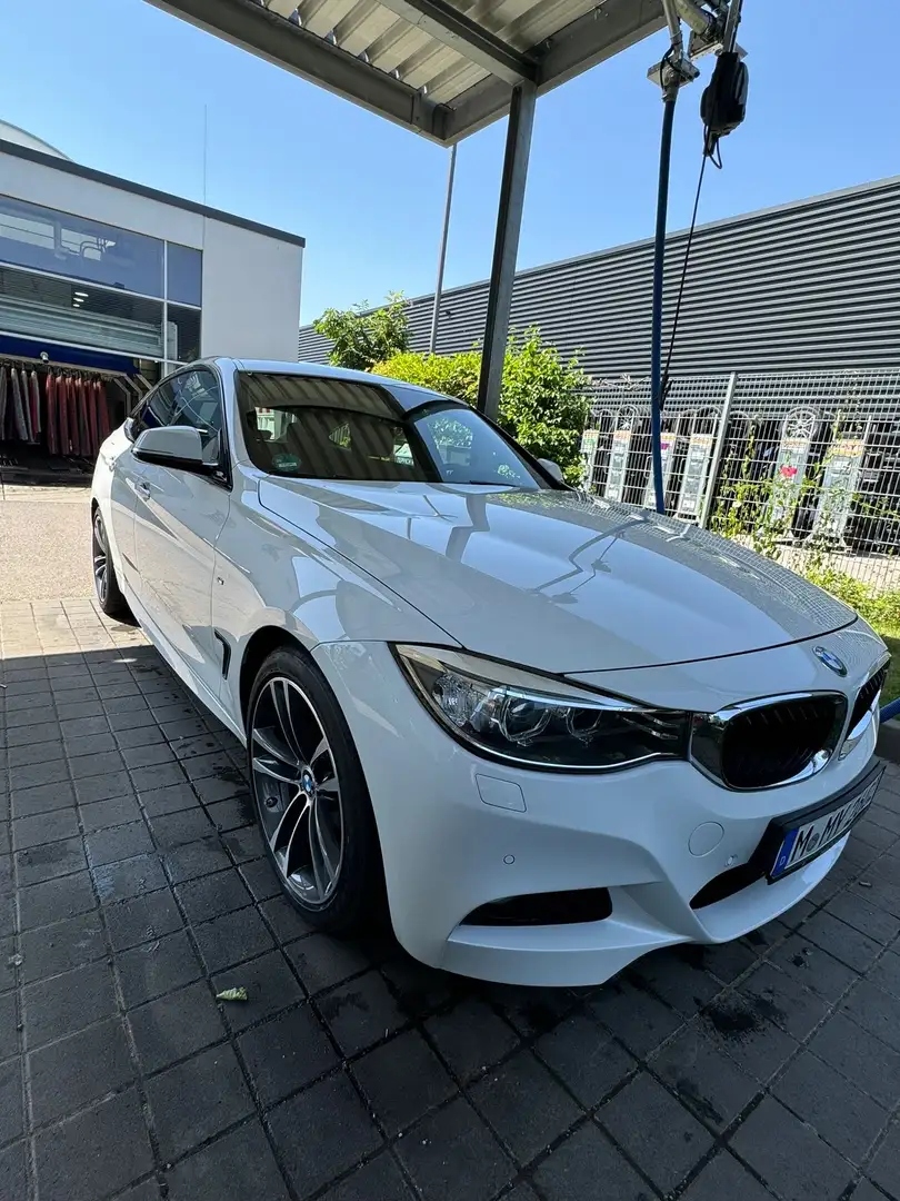 BMW 320 320 d xDrive M Sport Білий - 1