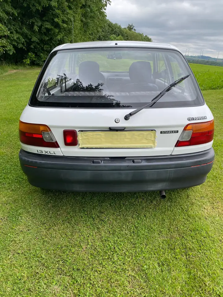 Toyota Starlet 1.3 XLi, foto 4