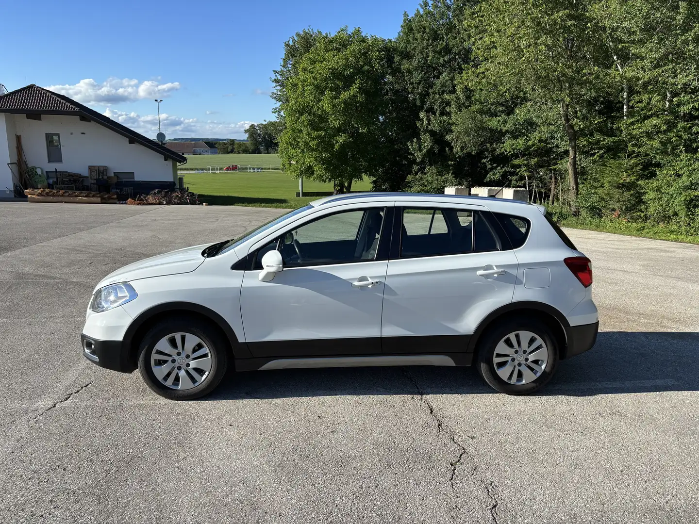 Suzuki SX4 S-Cross 1,6 DDiS Allgrip Weiß - 2