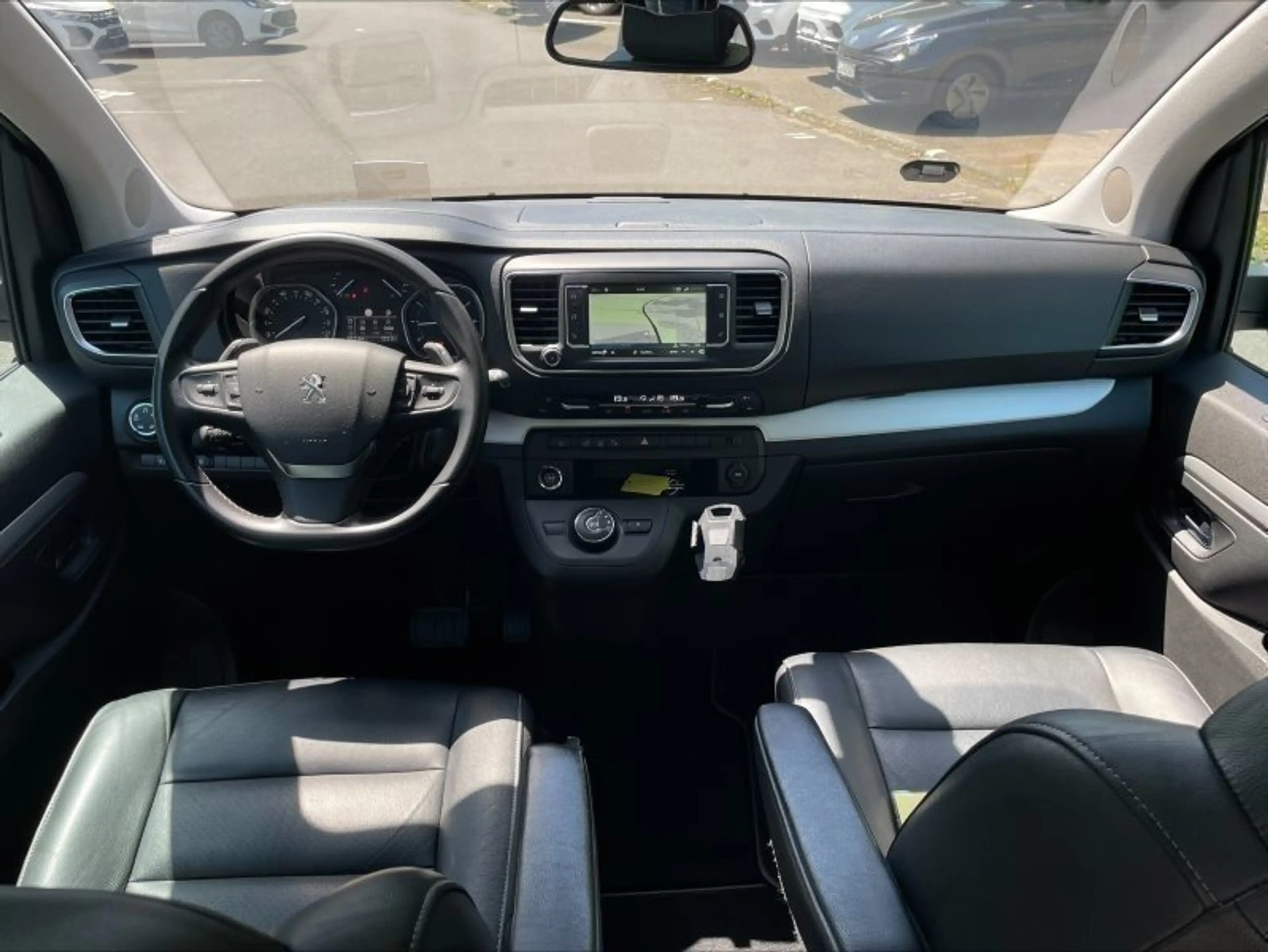 Peugeot Traveller Allure L2 ABS ESP SERVO Wegfahrsperre Allure L2 — photo 11
