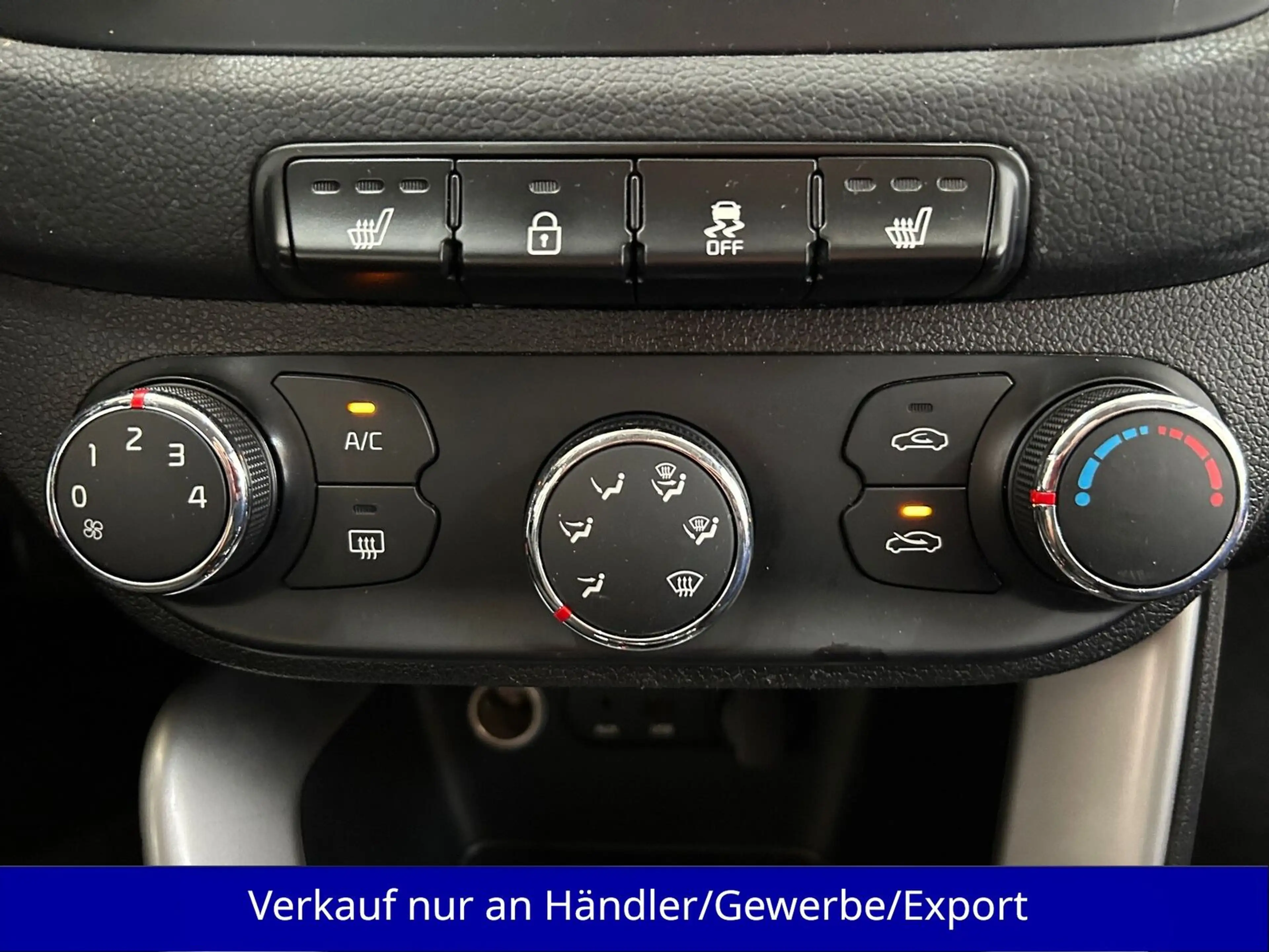 Kia Ceed SW / cee'd SW Ceed Kombi 1.6i Automatik 1.Hand Klima SHZ PDC — photo 13