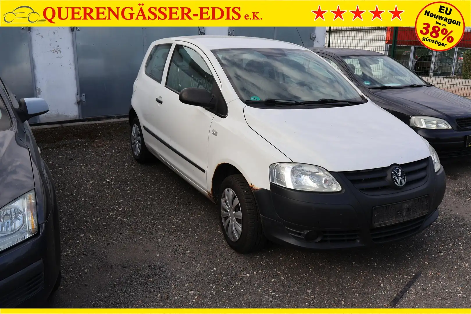 Volkswagen Fox 1.2 40 kW (54 PS), Schalt. 5-Gang, Frontantrieb Weiß - 2
