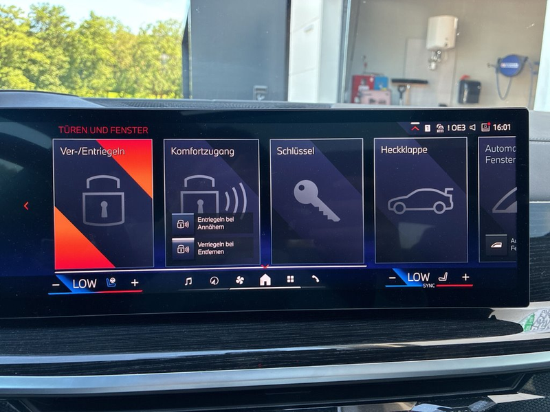 BMW X6 xDrive30d — photo 11