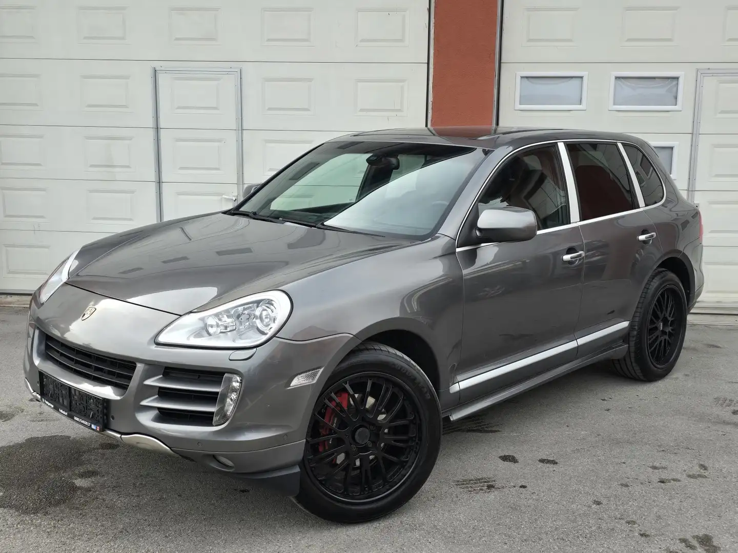 Porsche Cayenne 3,0 Diesel Tiptronic Gris - 1