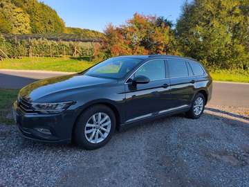 Passat Variant Business 2,0 SCR TDI DSG Business