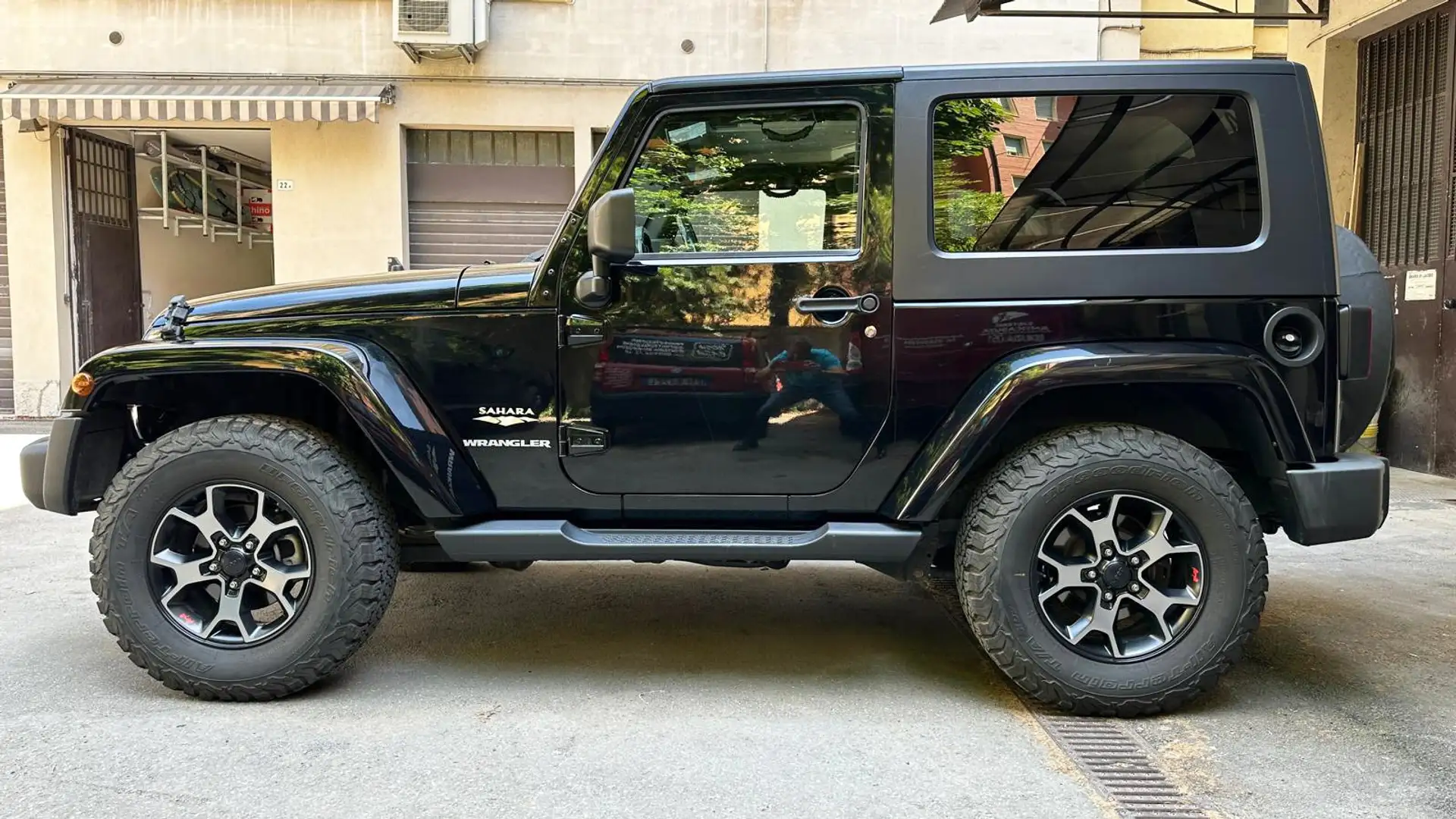 Jeep Wrangler JK 2.8 CRD SAHARA Fekete - 1