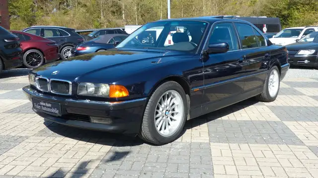 BMW 728 i A E38 WGA über 21T€ liegt vor Leder SHD