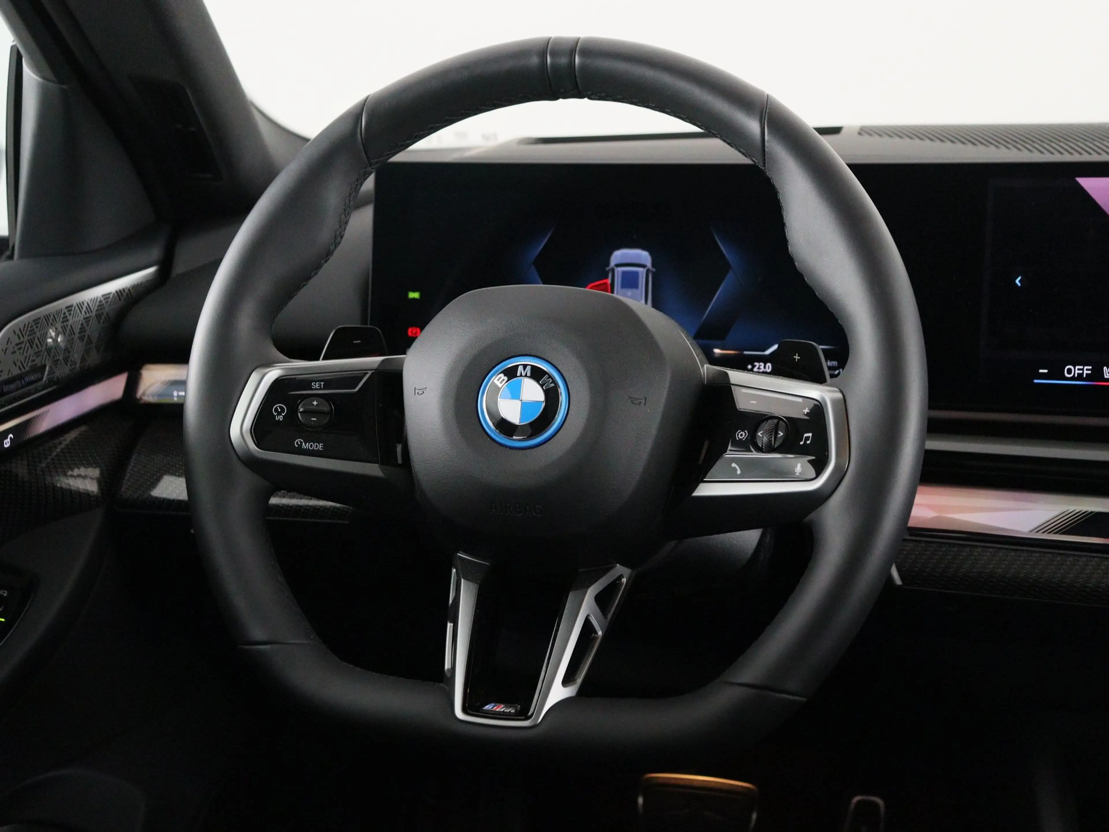 BMW 550 5 Serie Touring 550e xDrive — photo 2
