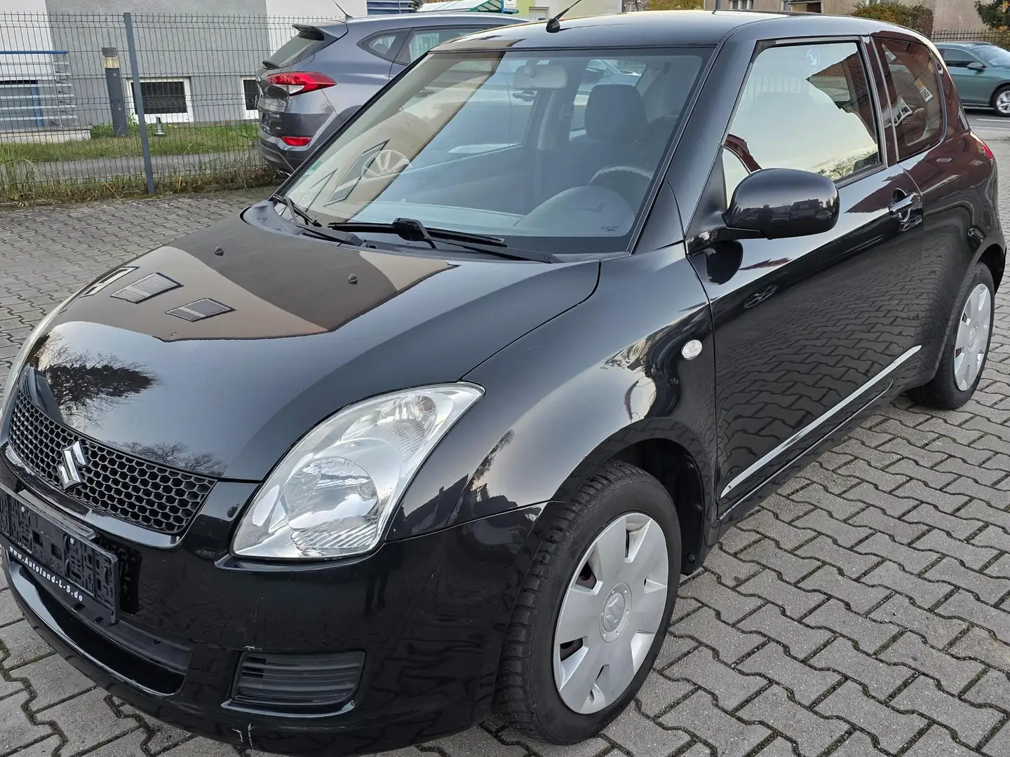 Suzuki Swift Classic (3-trg.) Schwarz - 1
