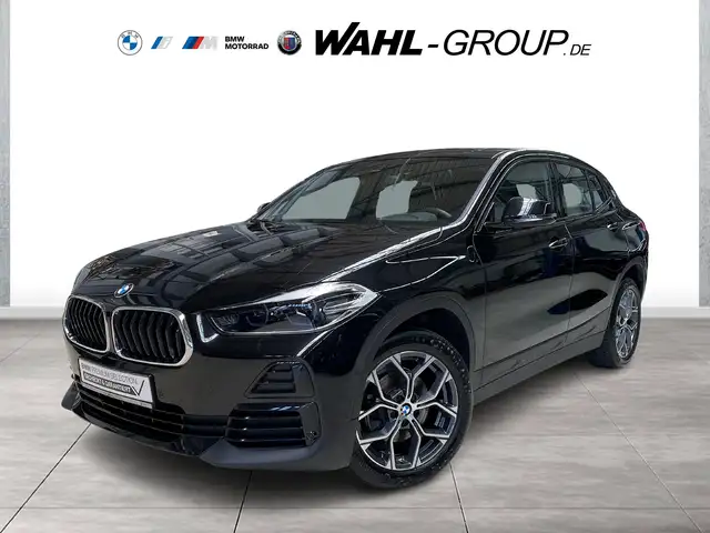 BMW X2 sDrive18i PARKASSISTENT LED PANO NAVI AHK ALU 18"