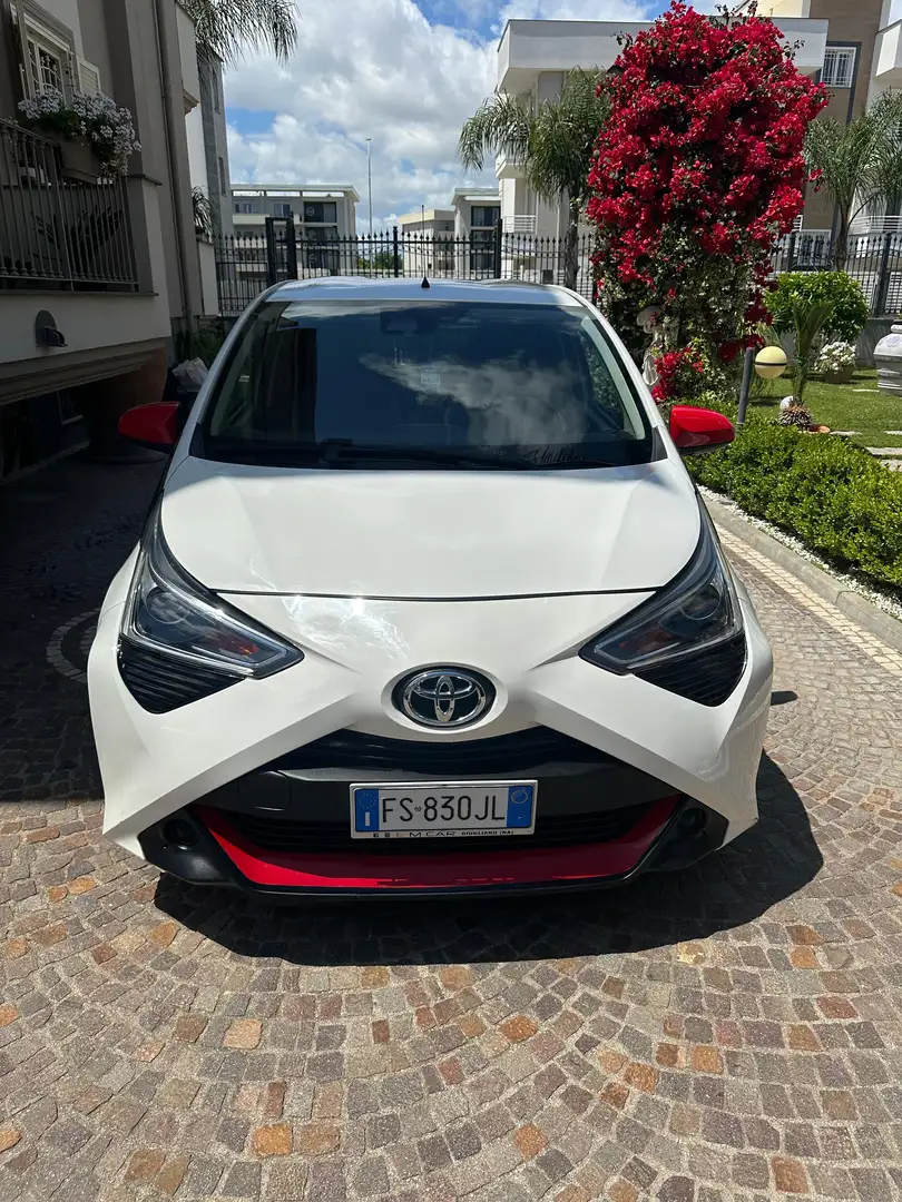 Toyota Aygo 5p 1.0 x-cite 72cv - 1