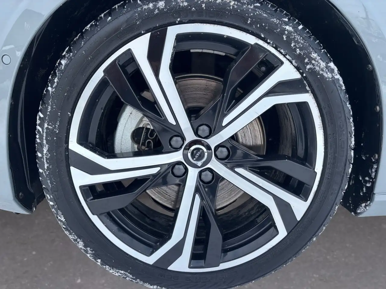 Volvo S60 снимка Volvo S60