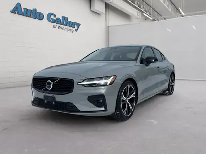 2024 Volvo S60 B5 Plus Dark Theme AWD