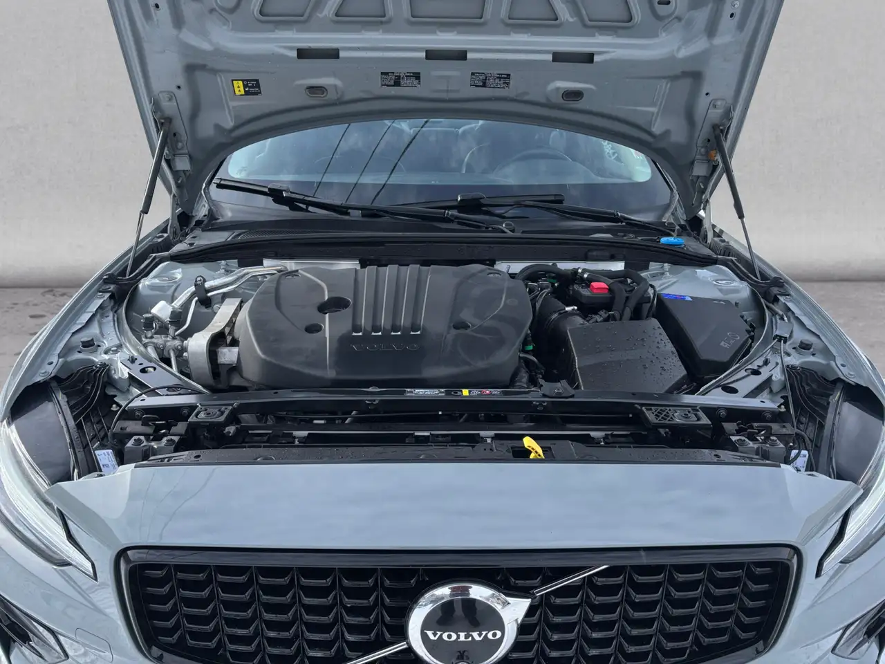 Volvo S60 снимка Volvo S60