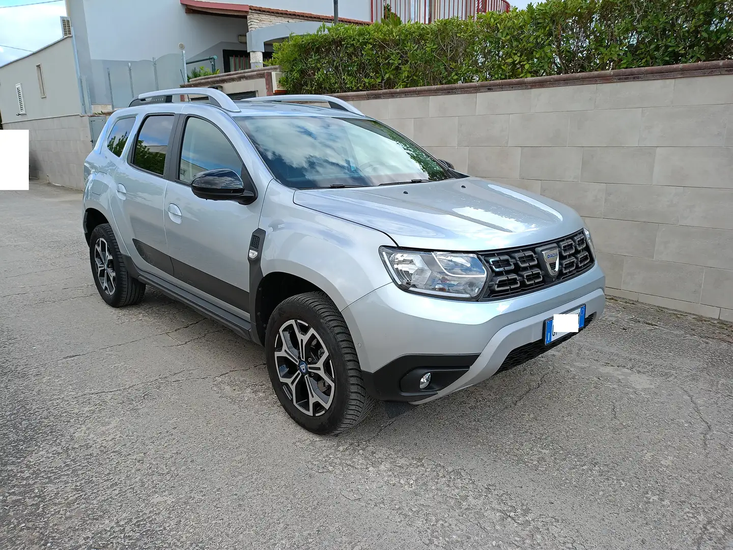 Dacia Duster 1.0 tce 15th Anniversary Eco-g 4x2 100cv Argento - 2