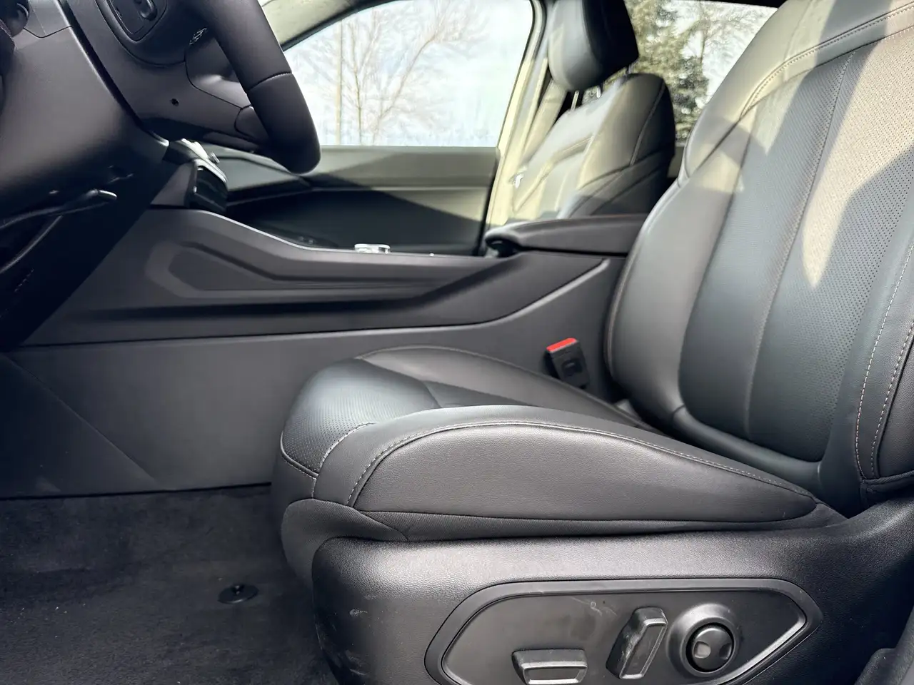 Jeep Cherokee снимка Jeep Cherokee