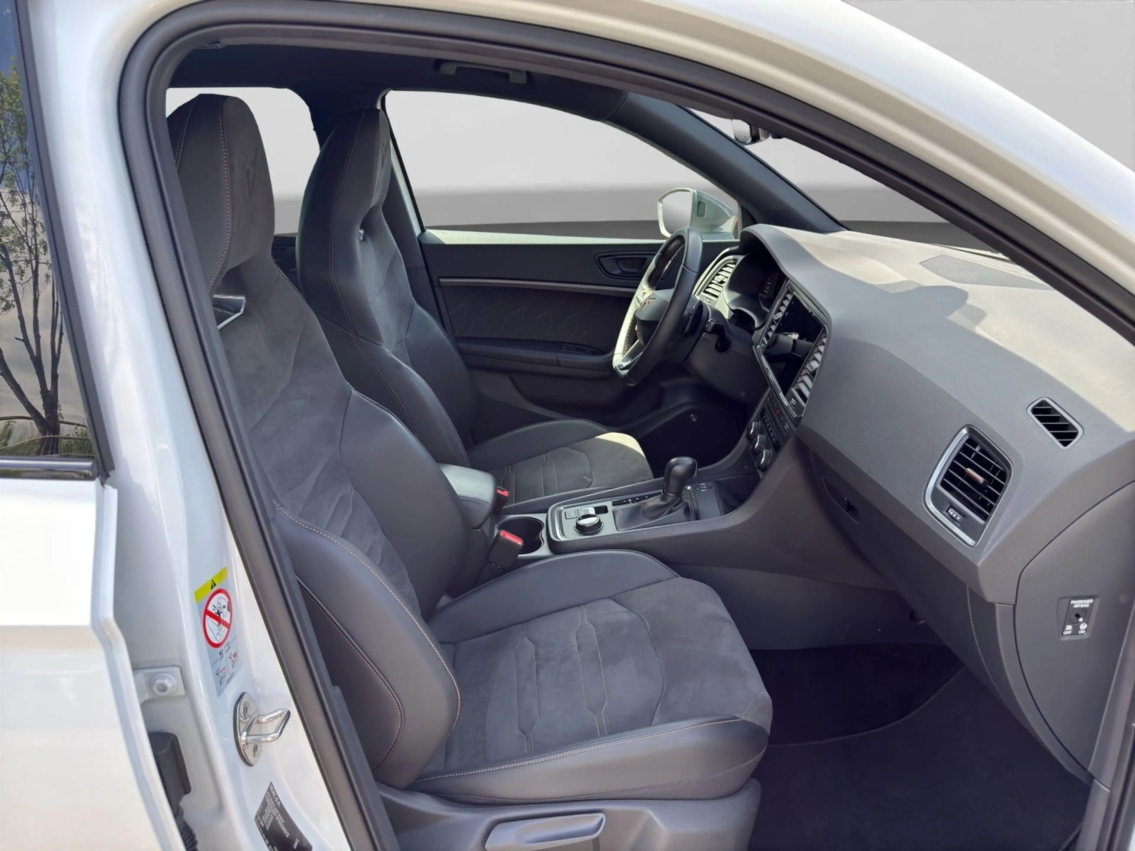 CUPRA Ateca 2.0 TSI DSG 4D AHK eKLAPPE BEATS PANO — photo 4