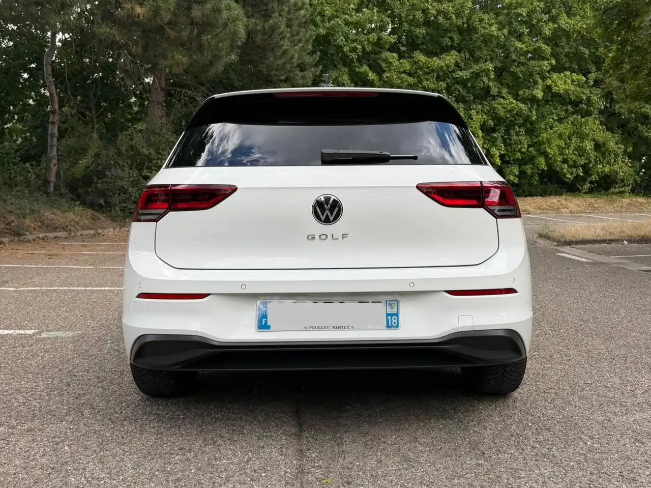 Volkswagen Golf Standard Model — photo 11