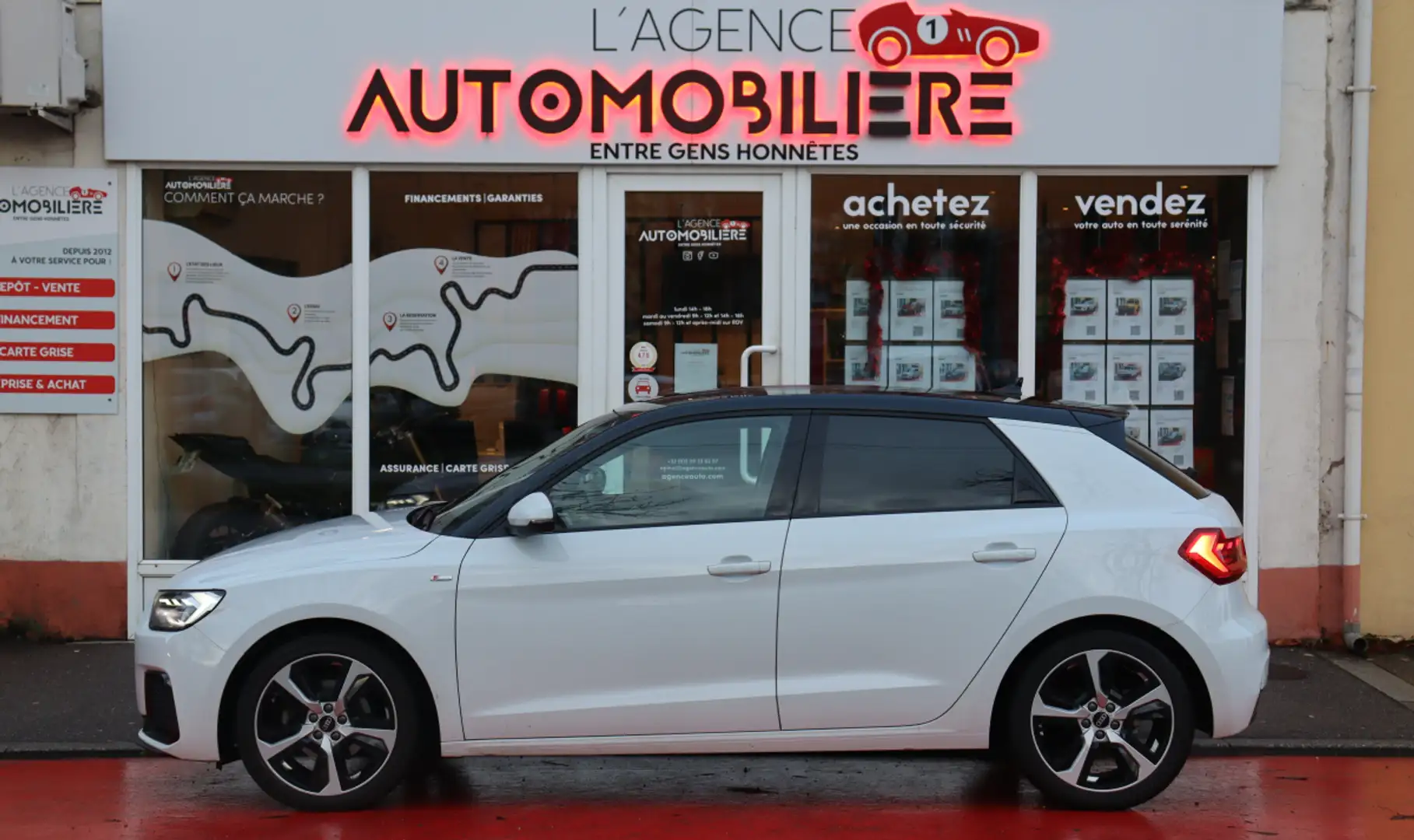 Audi A1 Sportback 30 TFSI 110 Advanced BVM (CarPlay, Lane Blanc - 2