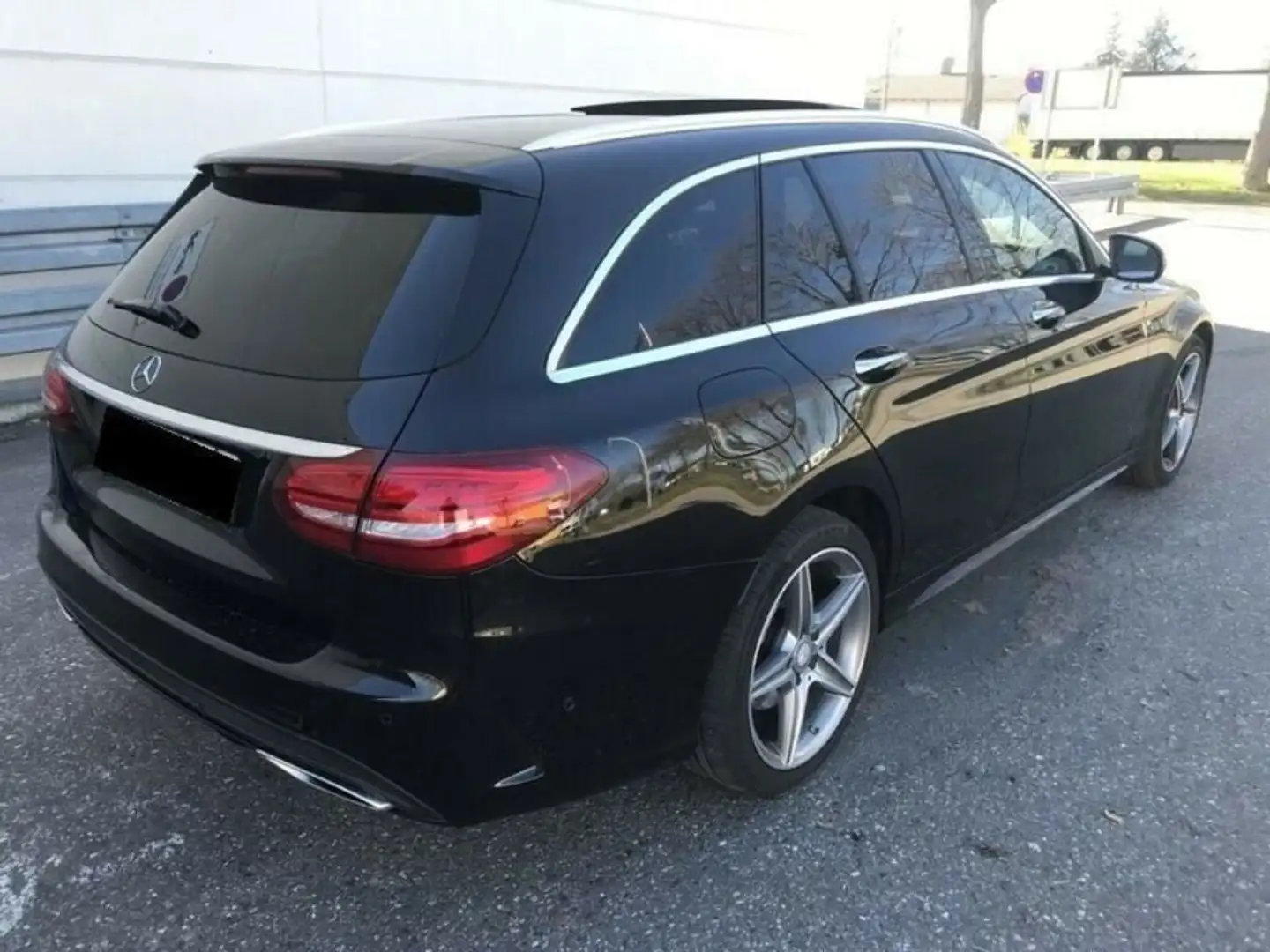 Mercedes-Benz C 400 C-Klasse T-Modell 4Matic T 7G-TRONIC AMG Line Schwarz - 2