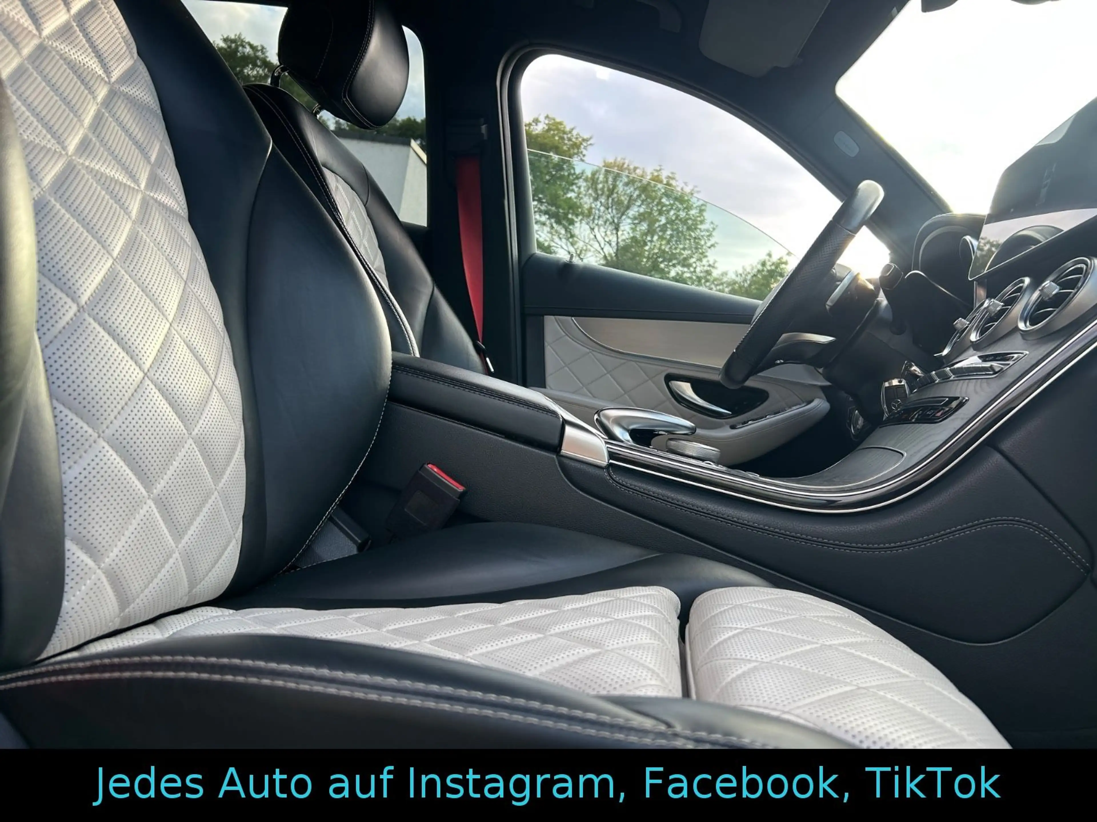 Mercedes-Benz GLC 350 350 d 4Matic designo AMG / Unikat / Burmester — photo 11