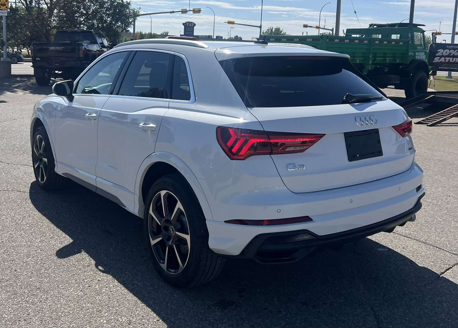 2025 Audi Q3 Progressiv — снимка 1