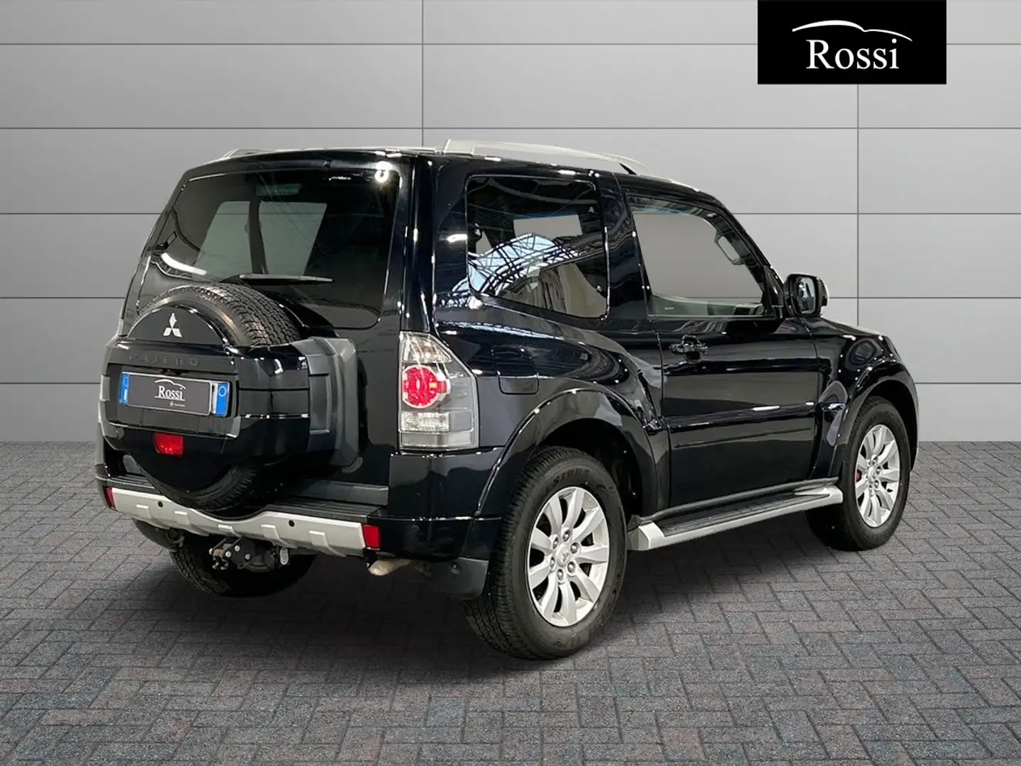 Mitsubishi Pajero 3.2 cr Instyle 200cv 3p auto Чорний - 2