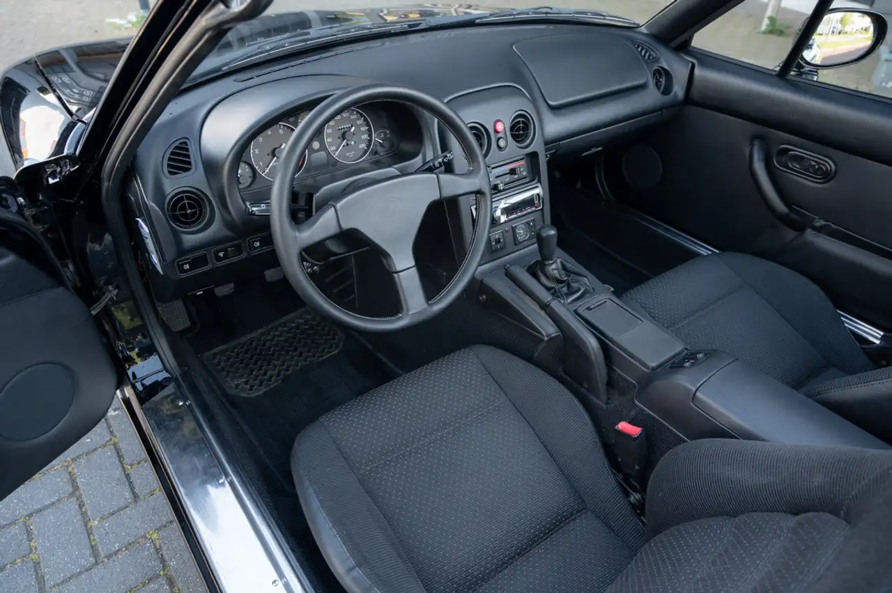 Mazda MX-5 1.8i (NA), foto 6