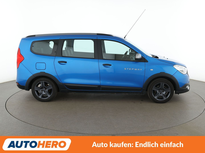 Dacia Lodgy 1.2 TCe Stepway Celebration*NAVI*CAM*PDC*TEMPO* — photo 7