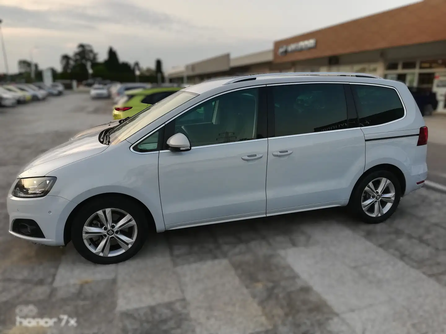 SEAT Alhambra Alhambra 2.0 tdi cr Xcellence 150cv dsg Bianco - 2