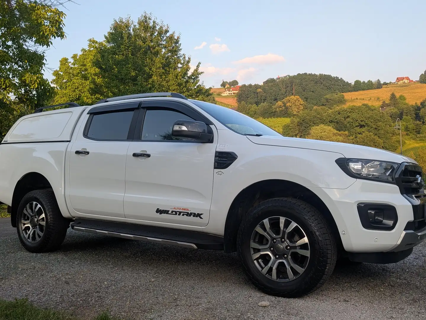 Ford Ranger Doka Wildtrak Mwst Ahk Hardtop Aut 2,0 EcoBlue AT Reifen Weiß - 1