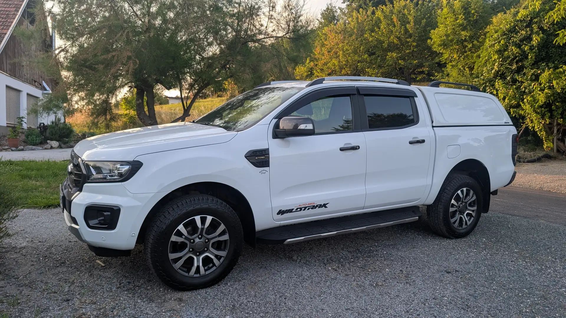 Ford Ranger Doka Wildtrak Mwst Ahk Hardtop Aut 2,0 EcoBlue AT Reifen Weiß - 2