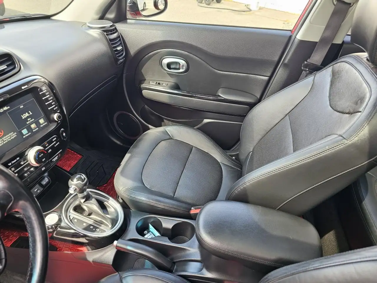 Kia Soul снимка Kia Soul